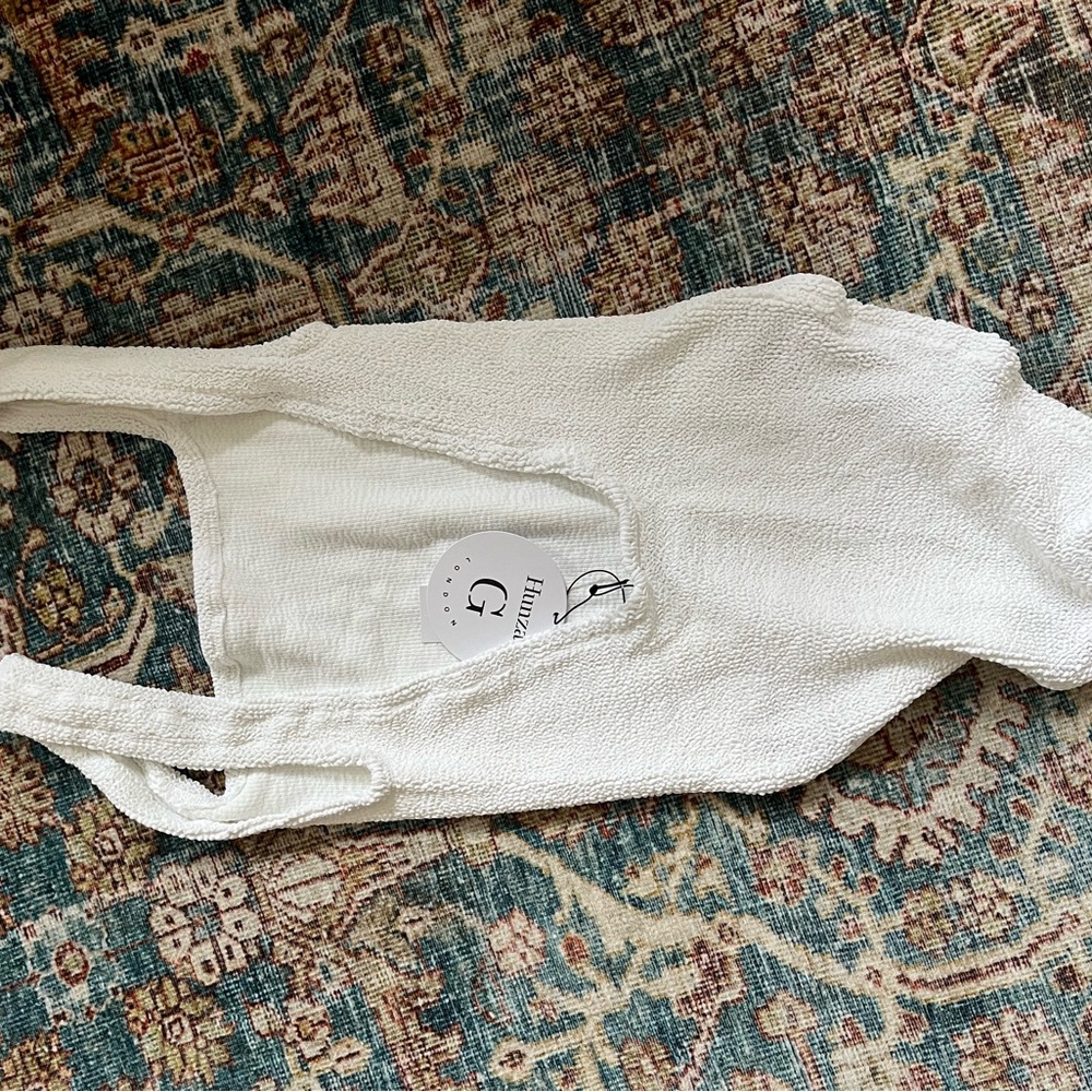 White classic hunza g swimsuit. New with tags.